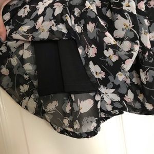 B Jewel Skirts - Flower print skirt B Jewel Skirts - Flower print skirt